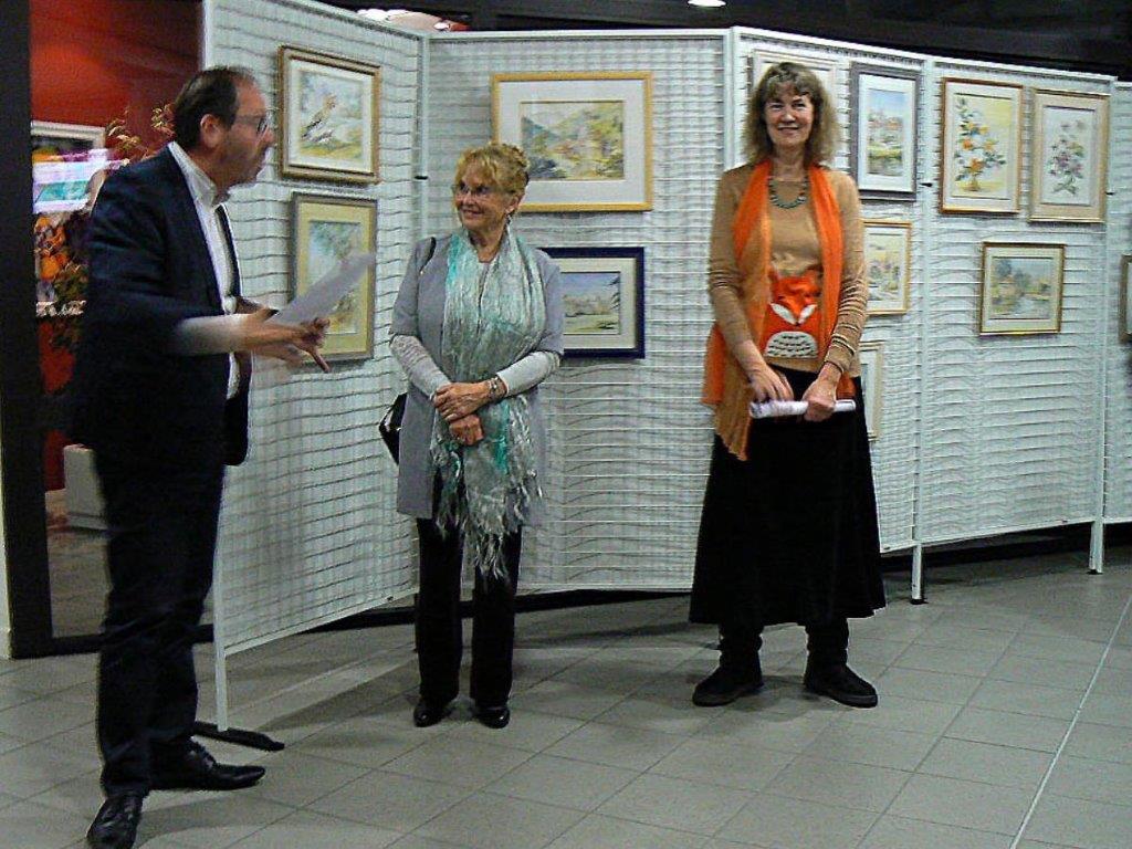 Gillian Heywood Ehibition in France